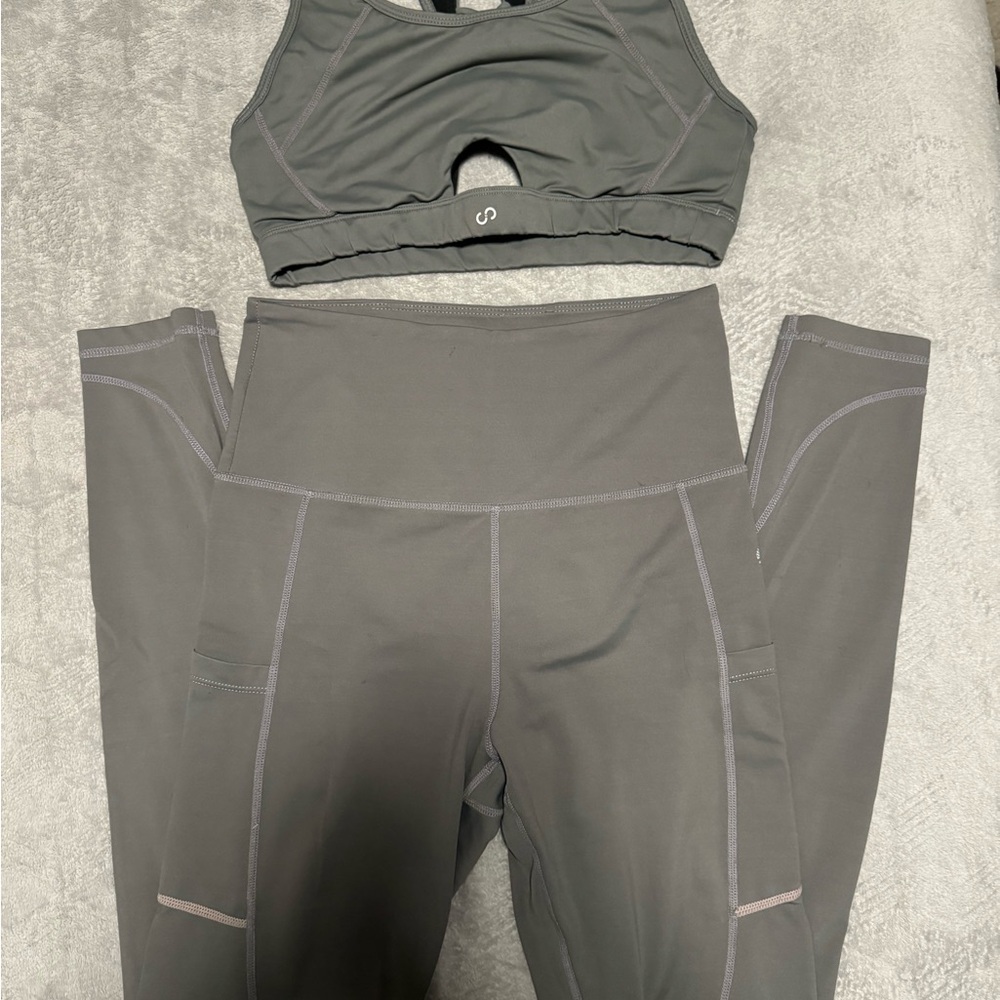 Active wear set - Picture 2 of 4